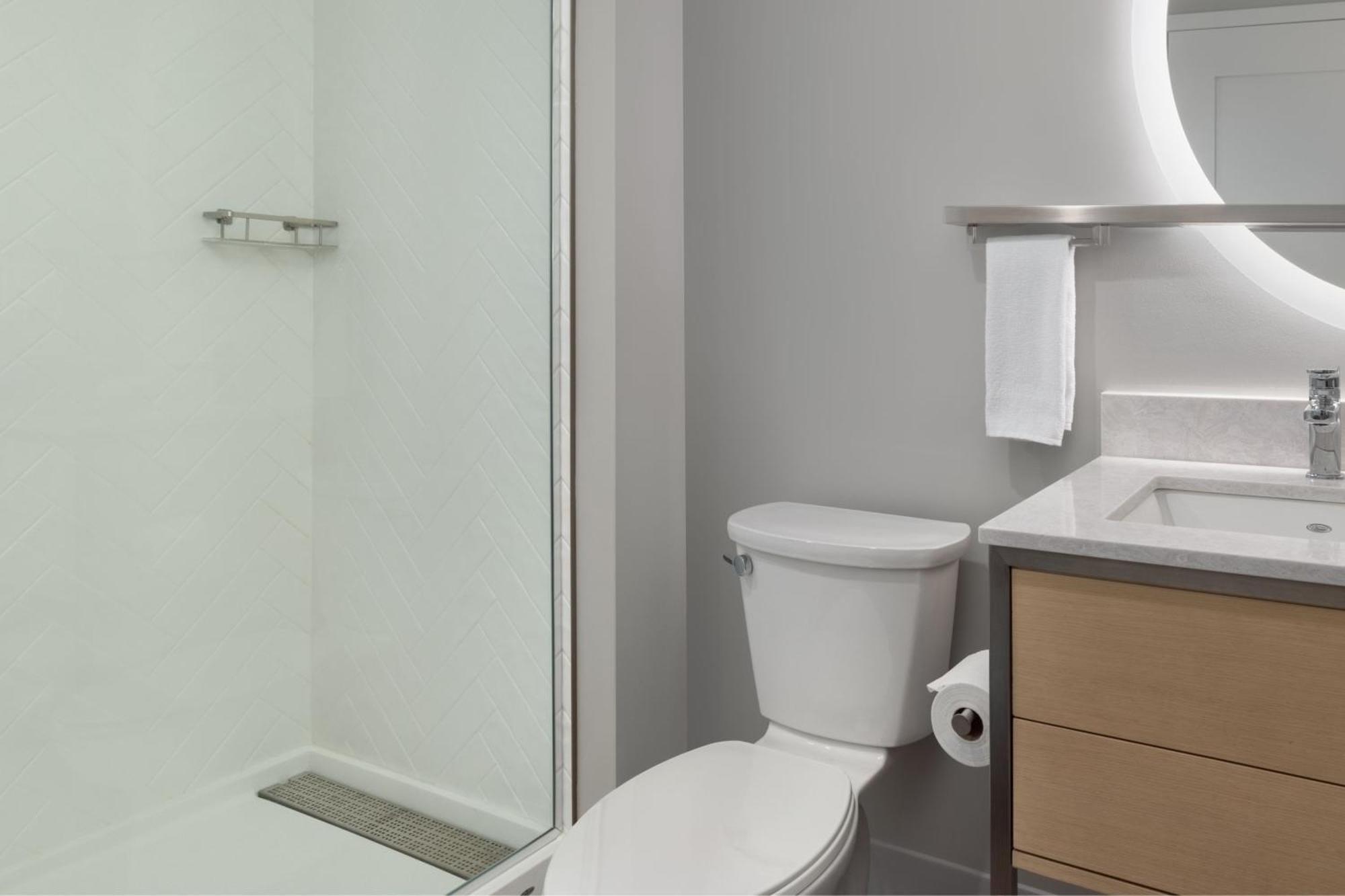 Towneplace Suites By Marriott Geneva At Spire Academy Екстер'єр фото