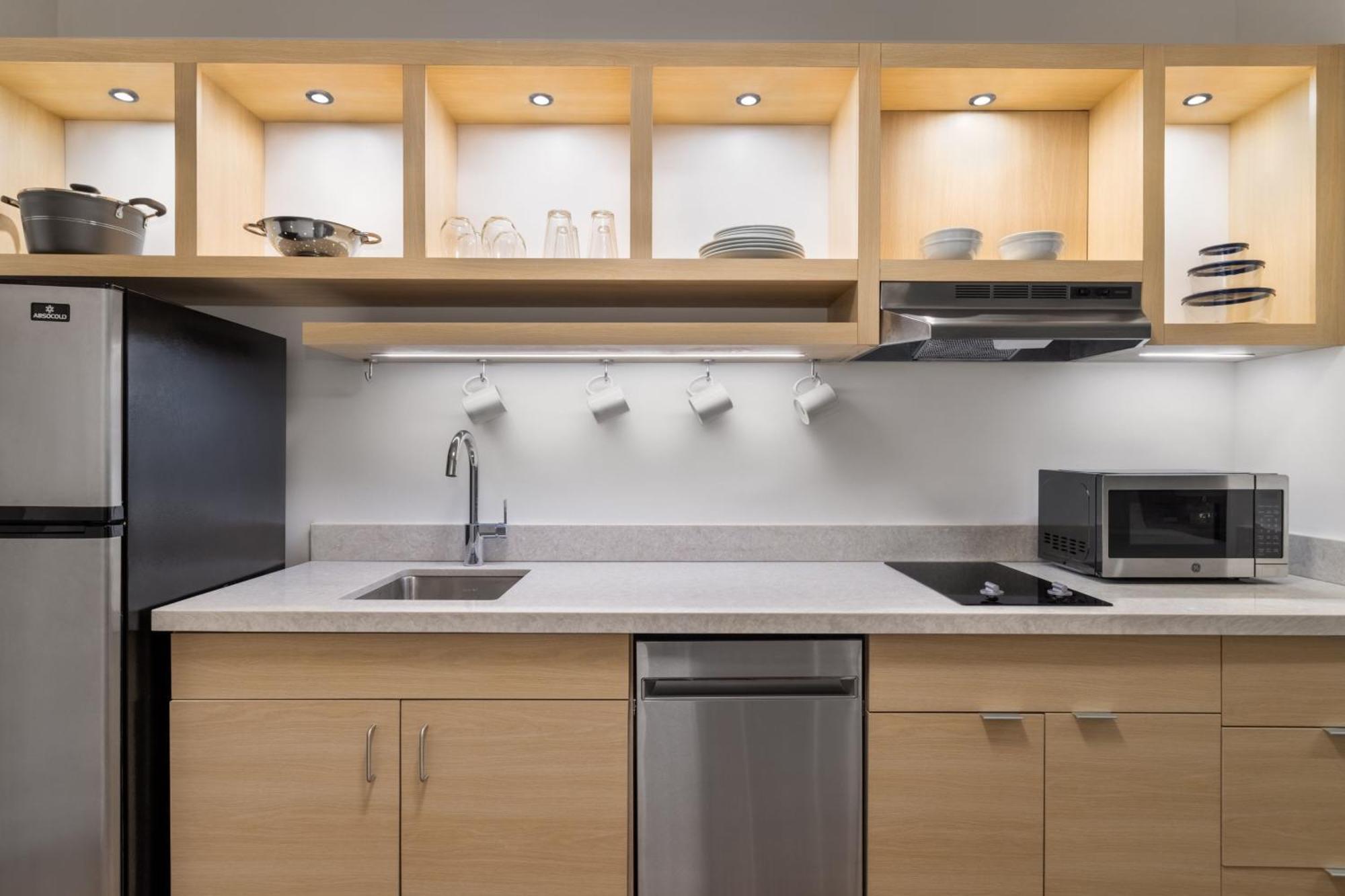 Towneplace Suites By Marriott Geneva At Spire Academy Екстер'єр фото