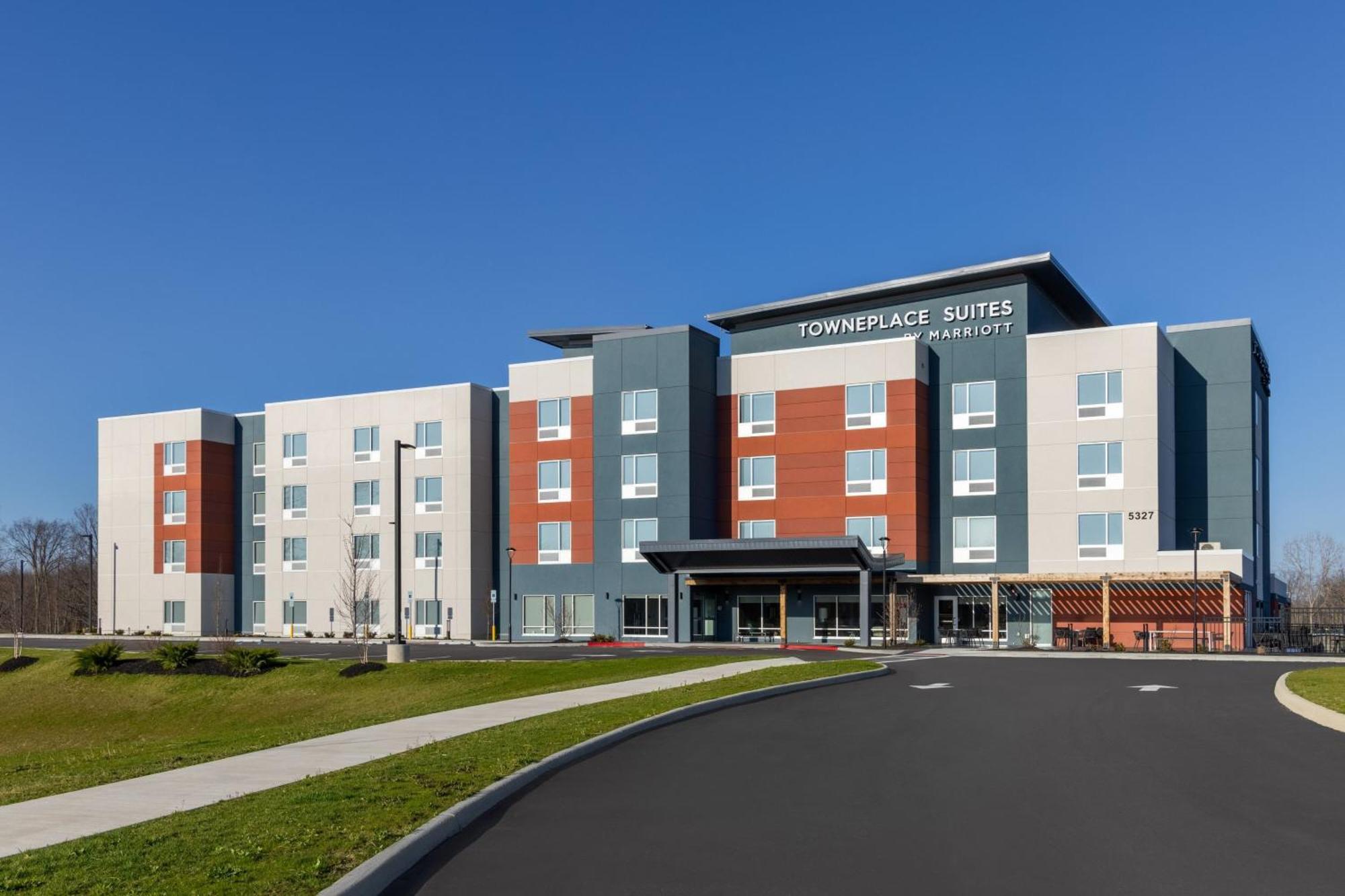 Towneplace Suites By Marriott Geneva At Spire Academy Екстер'єр фото